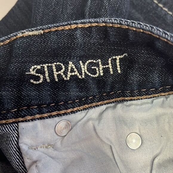 Maurice’s M straight dark wash jean - Picture 4 of 4